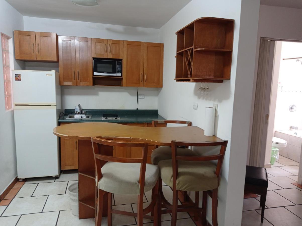 Guadalupe  Confort Ejecutivo Suites Lindavista المظهر الخارجي الصورة