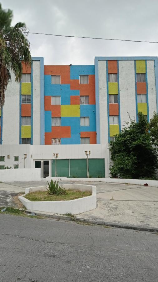 Guadalupe  Confort Ejecutivo Suites Lindavista المظهر الخارجي الصورة